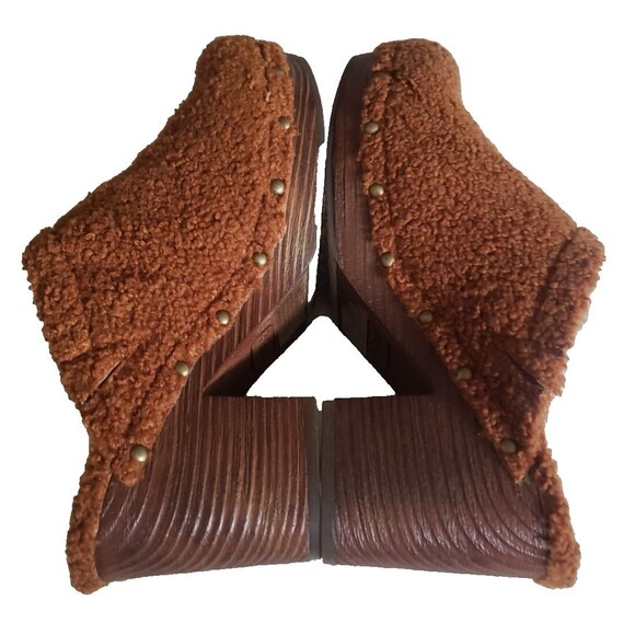 Korks by Kork Ease Studded Teddy Round Toe Block Heel Slip On Clogs Brown Sz 10M - Picture 9 of 11